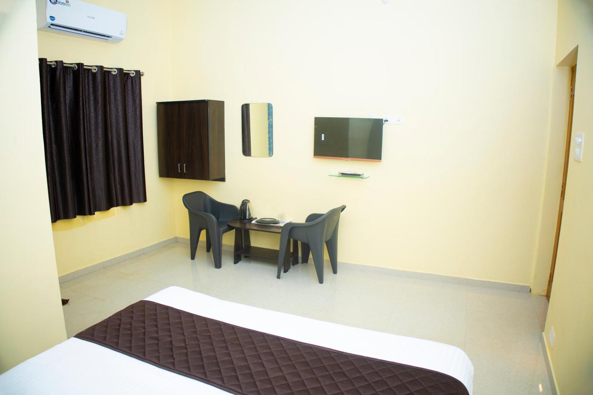 Sky Suite Residency Ауровиль Экстерьер фото